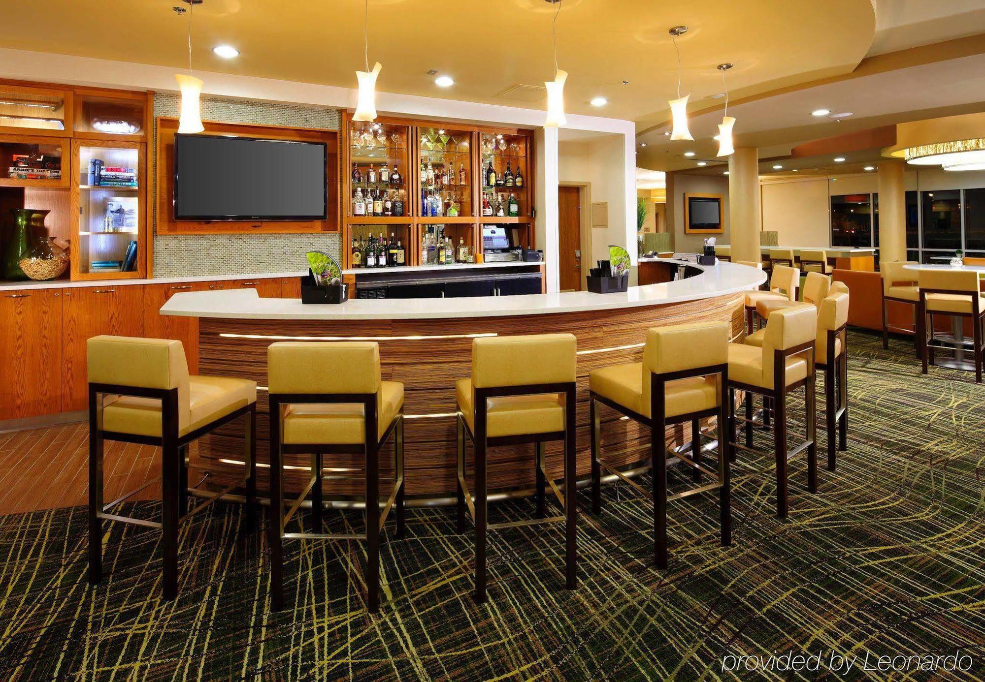 Springhill Suites By Marriott Pittsburgh Латроуб Екстериор снимка